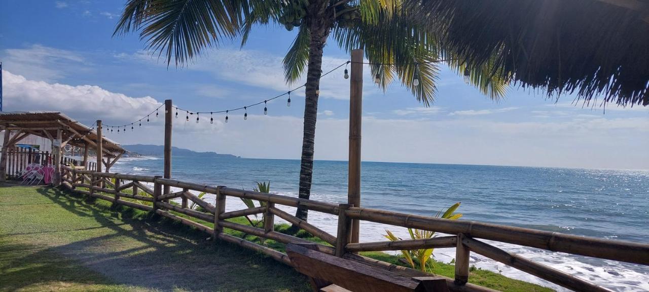 Caramba Hospedaje Hotel Tonsupa Luaran gambar