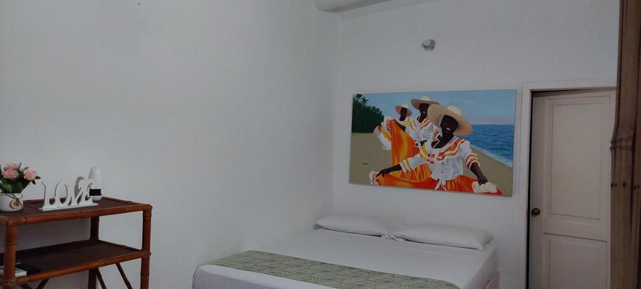 Caramba Hospedaje Hotel Tonsupa Luaran gambar